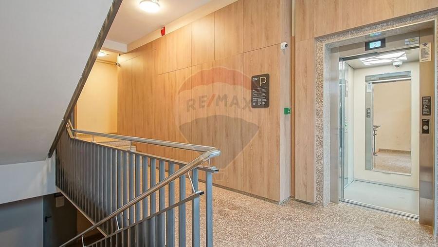 Apartament cu 2 camere decomandat în Avantgarden