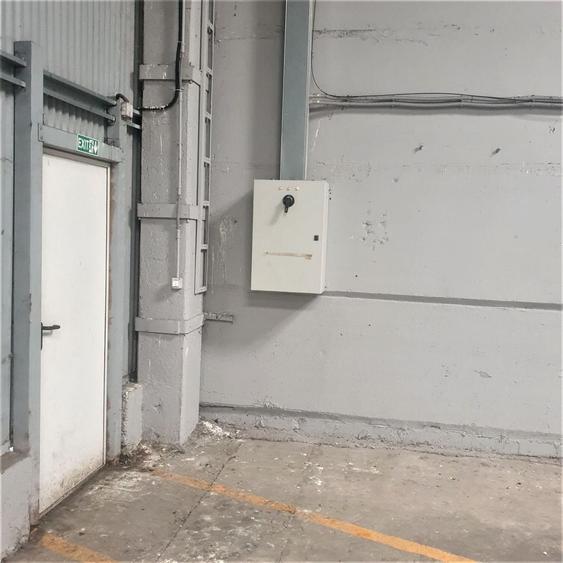 Spațiu industrial, de 1,250 mp, în Giarmata