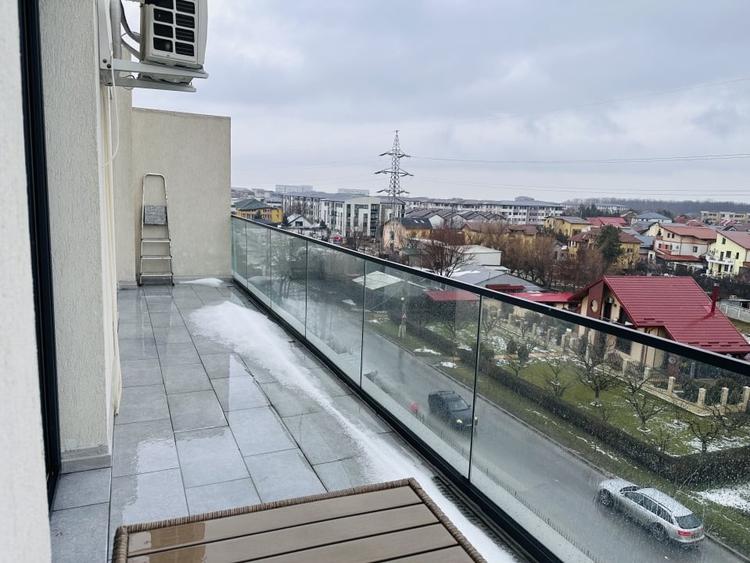 Apartament cu 2 camere decomandat, mobilat în Roșu