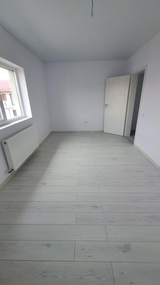 Casă individuală cu 4 camere cu Canalizare în Haliu