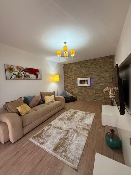 Apartament cu 3 camere decomandat, mobilat în Dobroești