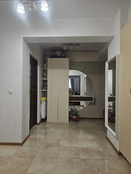 Apartament cu 2 camere decomandat în George Enescu