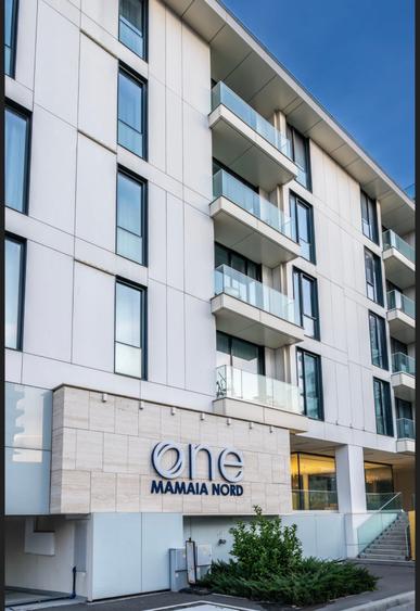Penthouse cu 4 camere decomandat în Mamaia