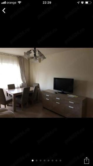 Apartament cu 4 camere decomandat în Anda