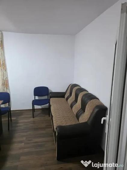Apartament cu 2 camere decomandat în Mătăsari