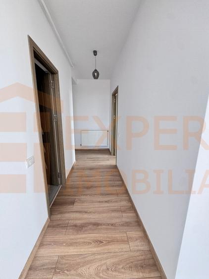 Apartament cu 2 camere decomandat în Lumina