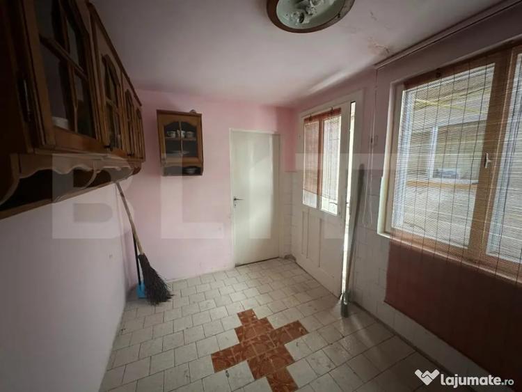 Casă cu 3 camere cu Teren 230 Mp în Dorobanți