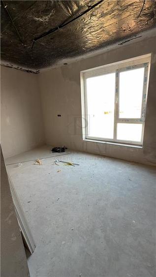 Duplex cu 4 camere cu Teren 300 Mp în Moșnița Nouă