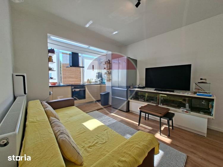 Apartament cu 3 camere în Săsar