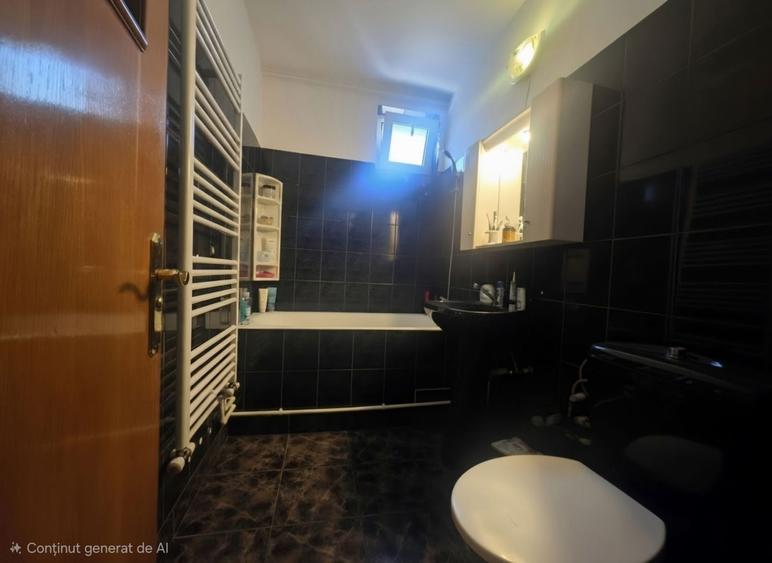 Apartament cu 3 camere decomandat în Abator