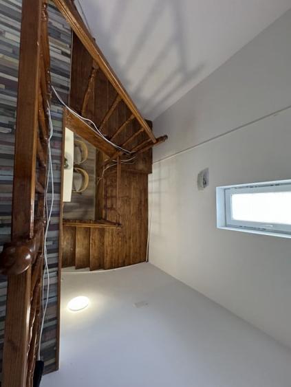 Casă individuală cu 5 camere cu Teren 470 Mp în Blejoi