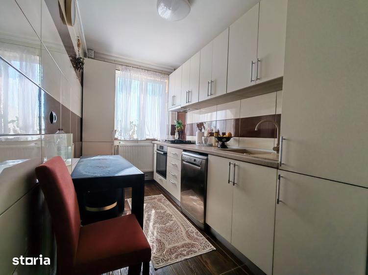 Apartament cu 4 camere în Far