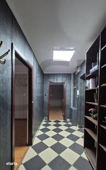 Apartament cu 3 camere decomandat în Decebal