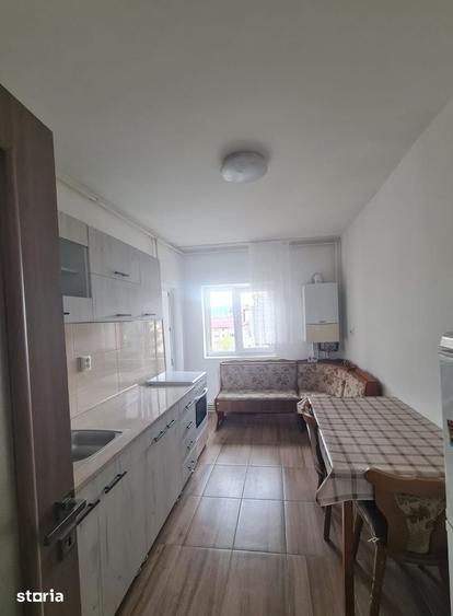 Apartament cu 2 camere decomandat în Valea Cetății