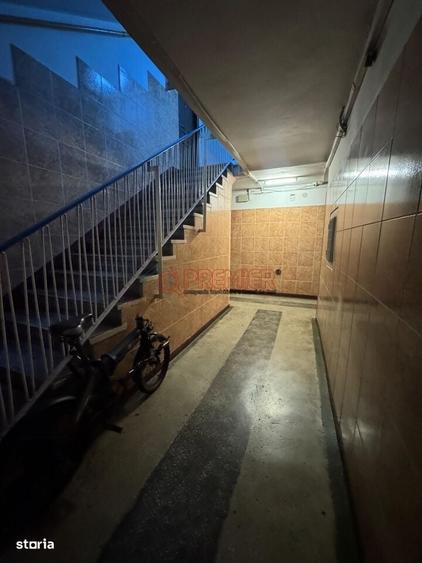 Apartament cu 2 camere decomandat în Baba Novac