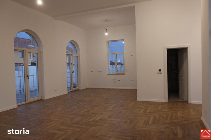 Casă cu 4 camere cu Teren 388 Mp în Central