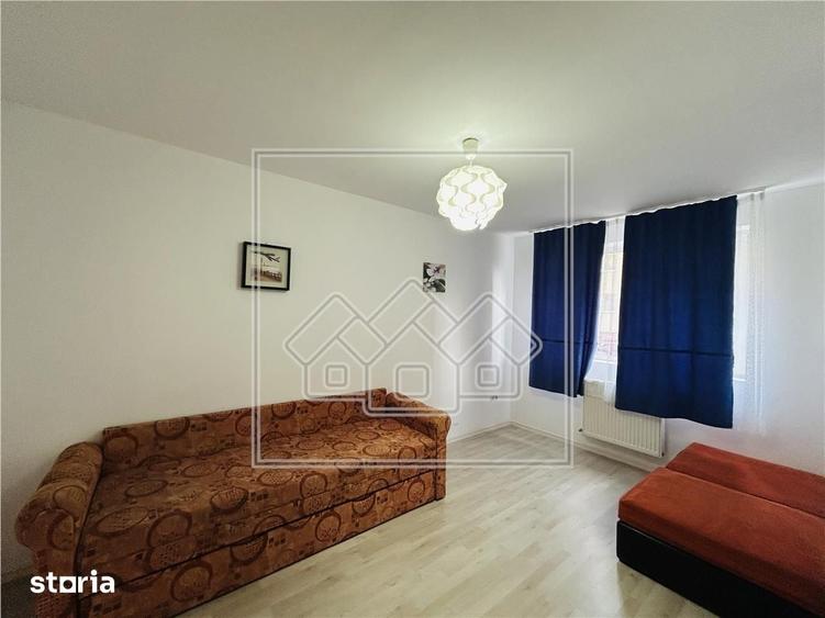 Apartament la cheie, 3 camere, balcon, zona Rahova - 7