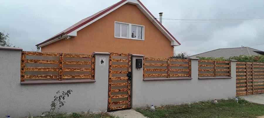 Vand Casa cu masarda - 4