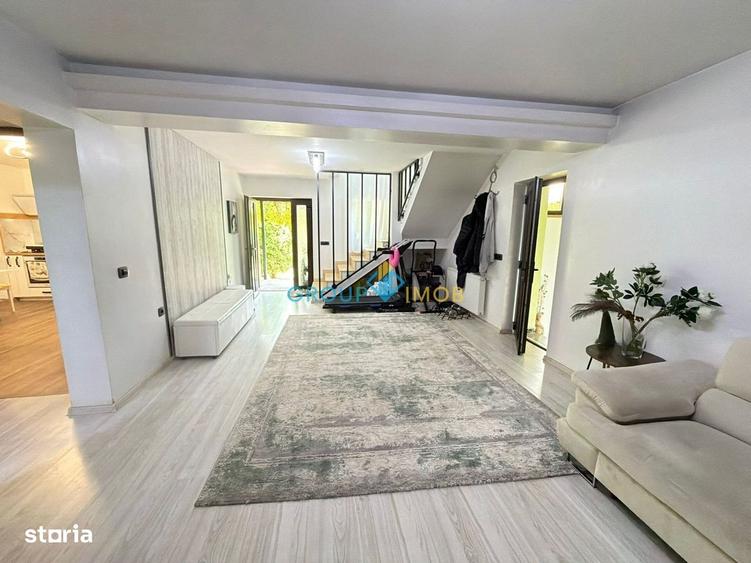 Casă cu 4 camere cu Teren 1700 Mp în Hemeiuș