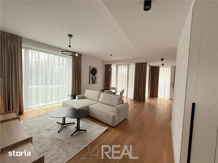Apartament cu 4 camere decomandat în Central