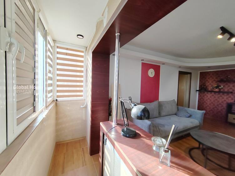 Apartament cu 3 camere semidecomandat, mobilat în Tineretului