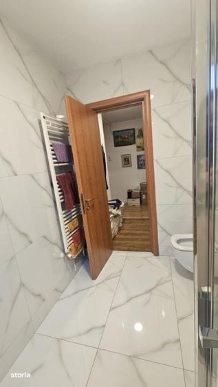 Garsonieră decomandată în Florești
