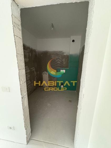 Apartament cu 4 camere decomandat în Berceni