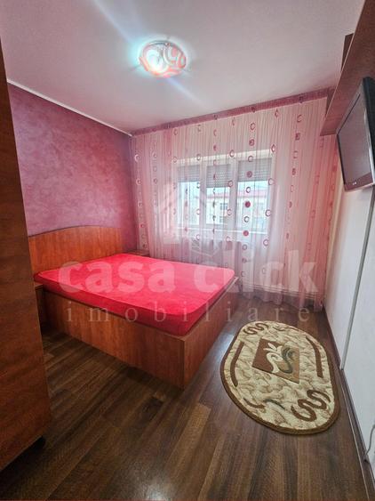 Apartament cu 2 camere decomandat în Micro 17