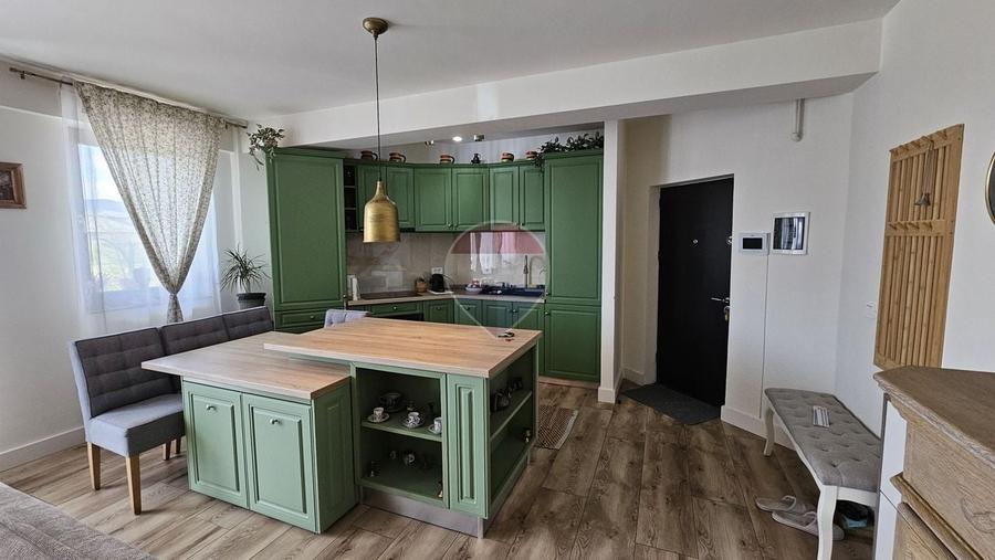 Apartament cu 2 camere decomandat, mobilat în Calea Romanului