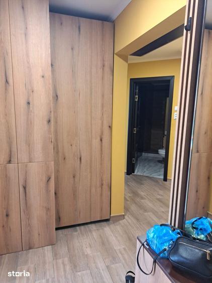 Apartament cu 3 camere în Rogerius