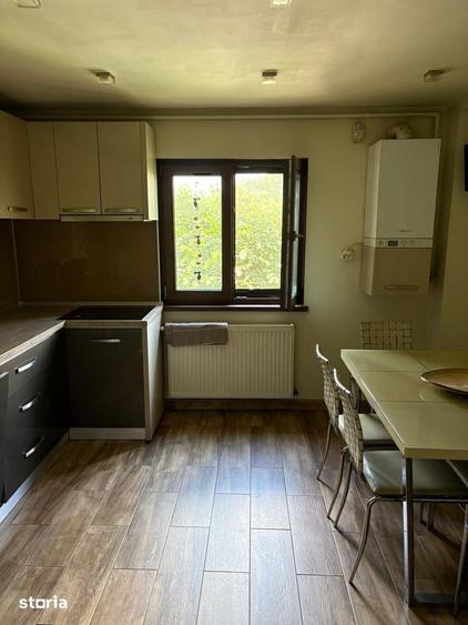Apartament 4 camere structura mare, etaj 2/4 Zona Scriitorilor - 16