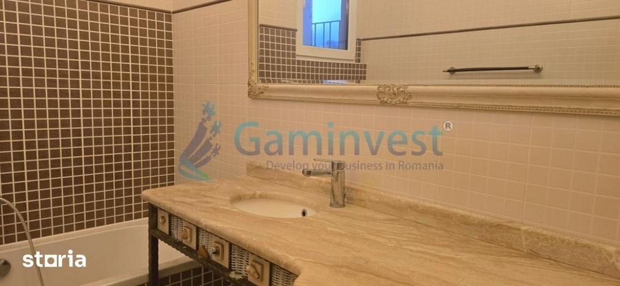Apartament cu 4 camere decomandat în Ultracentral