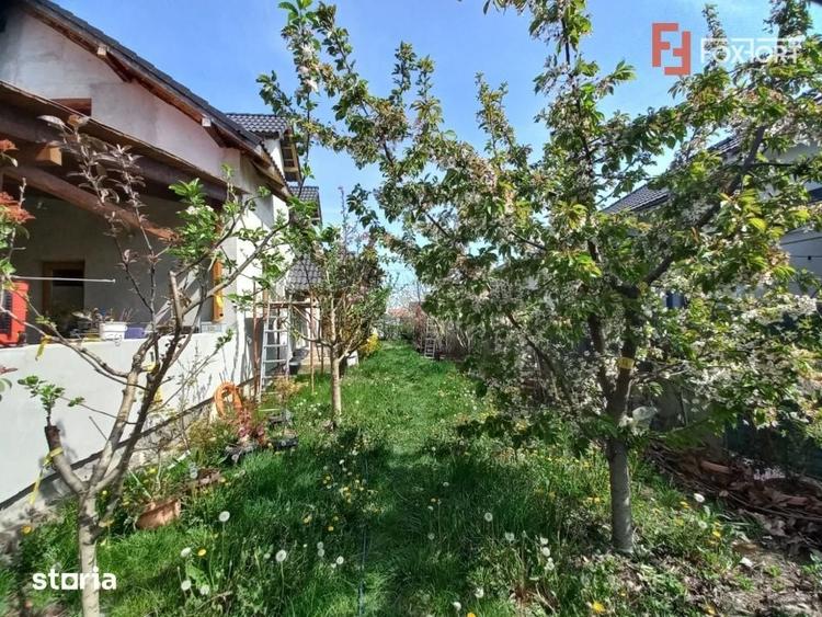 Casă cu 5 camere cu Teren 805 Mp în Ghiroda