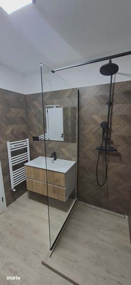 Apartament cu 2 camere nedecomandat în Central