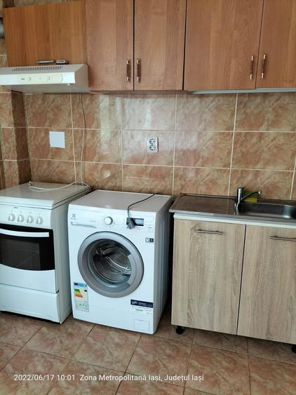 Garsonieră decomandată în Central