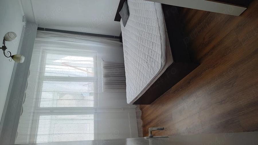 Apartament cu 2 camere decomandat în Nicolina