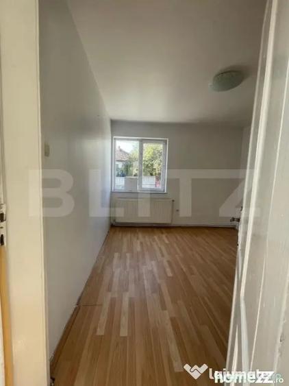 Casă cu 3 camere cu Teren 130 Mp în Central