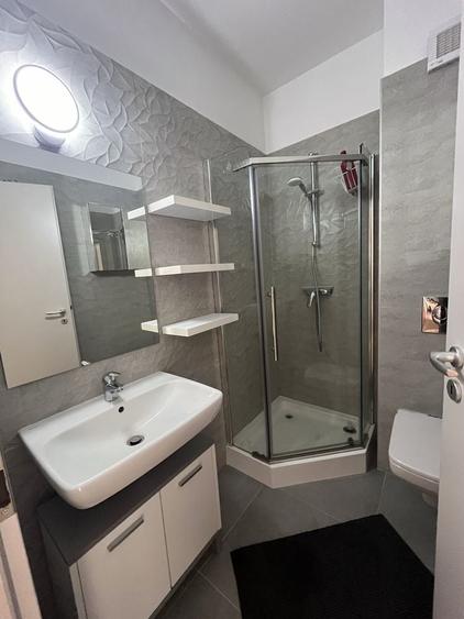 Apartament cu 3 camere decomandat în Nord