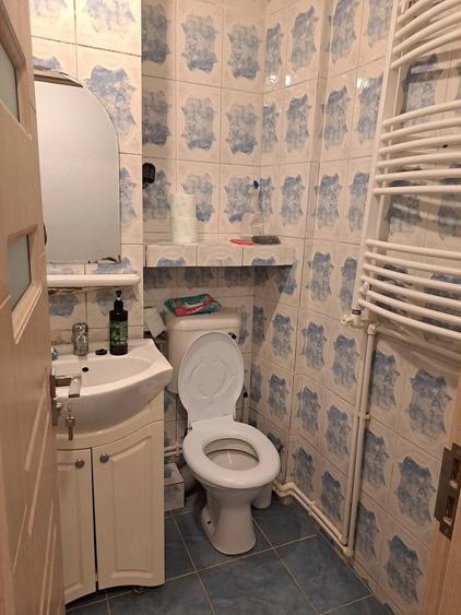 Apartament cu 2 camere nedecomandat în Central