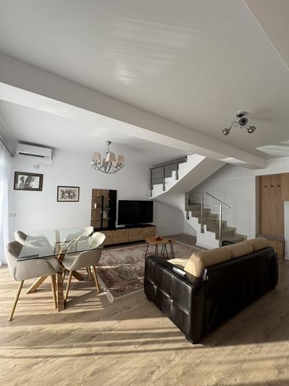 Duplex cu 3 camere cu Canalizare în Rahova