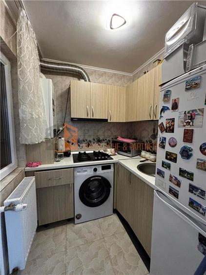 Apartament cu 2 camere semidecomandat în Micro 14