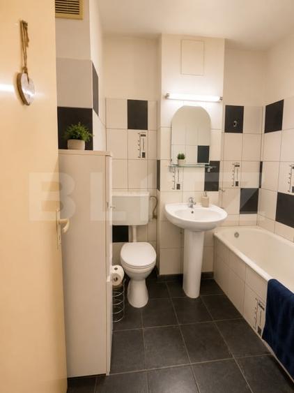 Apartament cu 3 camere decomandat, mobilat în Câmpia Turzii