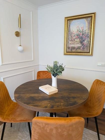 Apartament cu 3 camere semidecomandat, mobilat în Unirii Sud