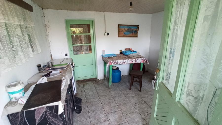 Casă individuală cu 3 camere cu Teren 2512 Mp în Traian (Zănești)