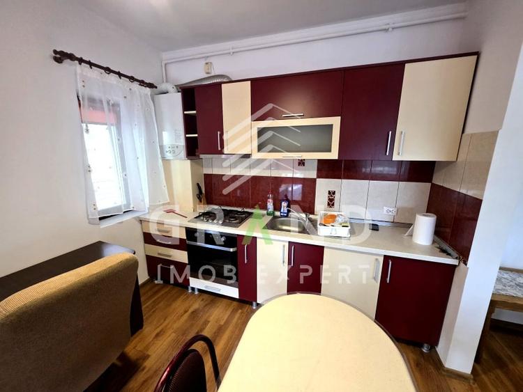 Apartament cu 2 camere semidecomandat, mobilat în Zorilor