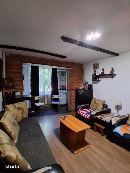 Apartament cu 2 camere semidecomandat în Berceni