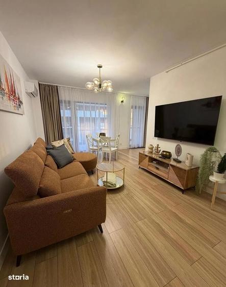 Apartament cu 3 camere în Barbu Văcărescu