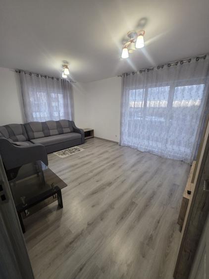 Apartament cu 3 camere decomandat în Apahida