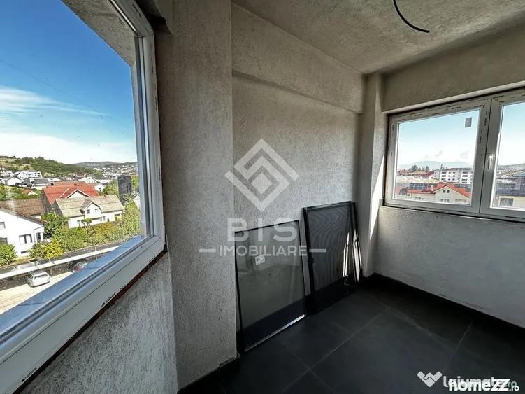 Apartament cu 3 camere decomandat în Viișoara