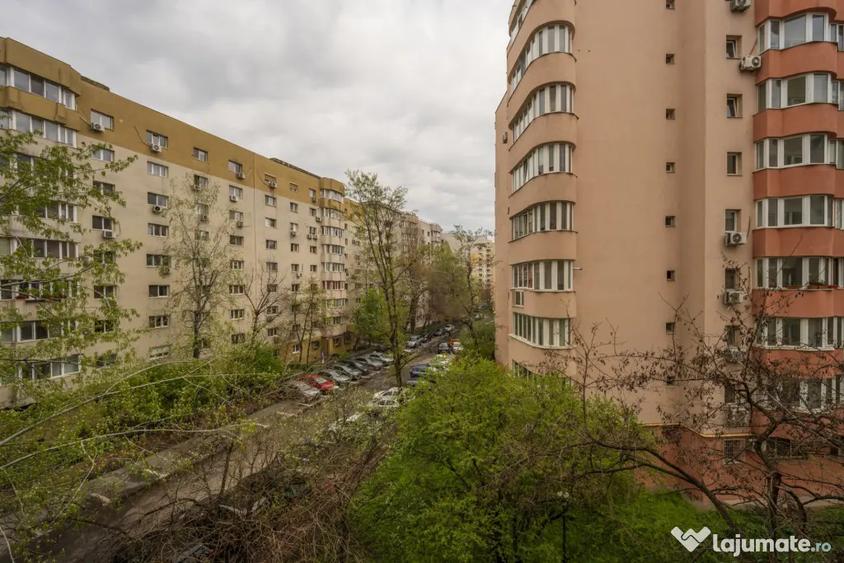 Garsonieră decomandată în Nerva Traian